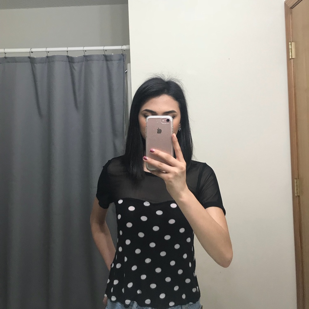 Forever 21 back and white polar dot top